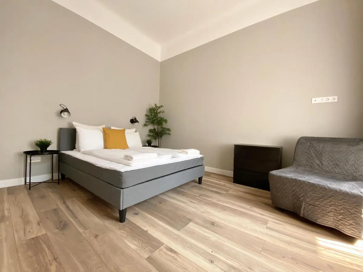 Standard Apartment By Hi5 - 2 Bedroom Suite In The Center Budapeszt