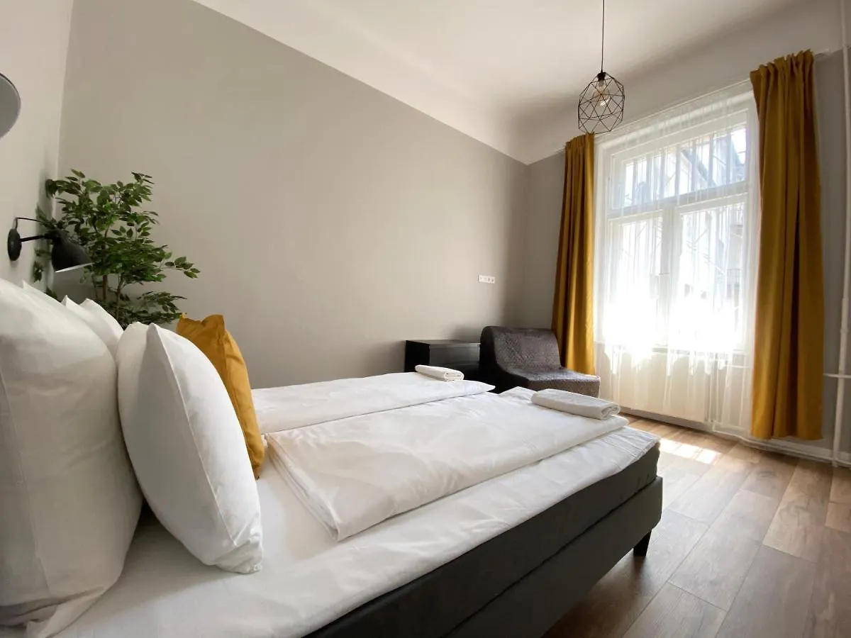 Standard Apartment By Hi5 - 2 Bedroom Suite In The Center Budapeszt Węgry